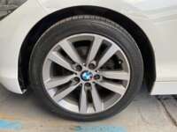 BMW Serie 1 2016 5p 120i L4/1.6/T Aut 2016 BMW Serie 1 Venta Llantas 1