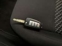 Nissan Versa 2022 4p Sense L4/1.6 CVT 2022 Nissan Versa Venta Interiores 11