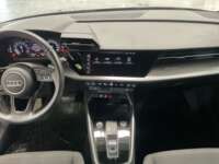 Audi A3 2024 4p 35 Dynamic L4/1.4/T Aut 2024 Audi A3 Venta Interiores 4