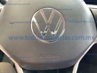 Volkswagen Taos 2024 5p Comfortline L4/1.4/T Tiptronic IMG_3138