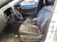 Volkswagen Jetta 2024 4p Sportline L4/1.4/T Tiptronic 2024 Volkswagen Jetta Ingreso Interiores 1