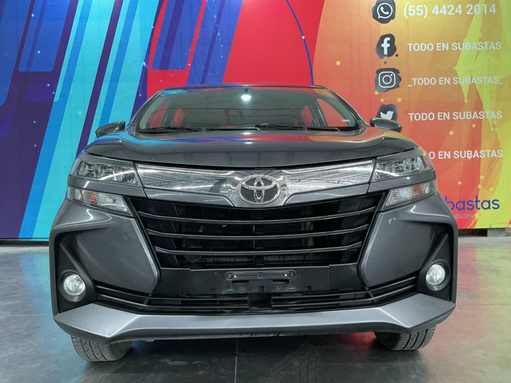 Toyota Avanza 2020 5p LE L4/1.5 Man	 2020 Toyota Avanza Venta Exteriores 2