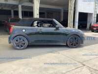 Mini Cooper S 2024 5p Resolute L4/2.0/T Aut IMG_3912