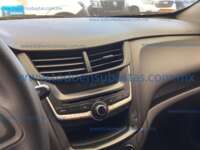 Chevrolet Aveo 2020  2020 Chevrolet Aveo Ingreso Interiores 8
