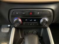 Chevrolet Onix 2022 4p Premier L3/1.2/T Aut  2022 Chevrolet Onix Venta Interiores 10