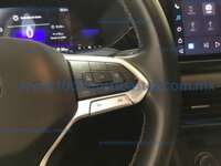 Volkswagen Taos 2021 5p Comfortline L4/1.4/T Tiptronic 2021 Volkswagen Taos Ingreso Interiores 7