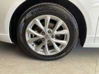 MG MG5 2022 4p Excite L4/1.5 Aut 2022 MG MG5 Venta Llantas 1