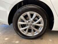 MG MG5 2022 4p Excite L4/1.5 Aut 2022 MG MG5 Venta Llantas 7