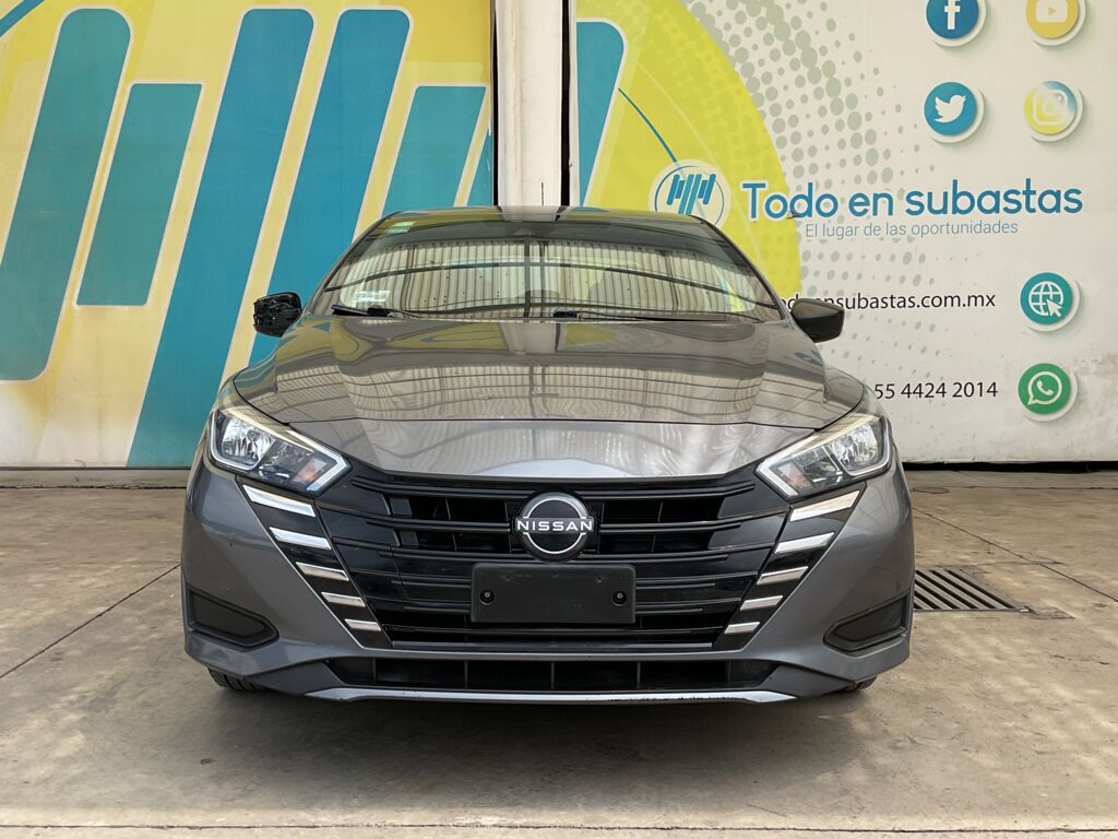 Nissan Versa 2023 4p Sense L4/1.6 CVT 2023 Nissan Versa Venta Exteriores 2