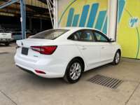 MG MG5 2022 4p Excite L4/1.5 CVT 2022 MG MG5 Venta Exteriores 5