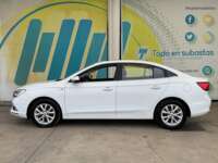 MG MG5 2022 4p Excite L4/1.5 CVT 2022 MG MG5 Venta Exteriores 8
