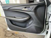 MG MG5 2022 4p Excite L4/1.5 CVT 2022 MG MG5 Venta Interiores 17