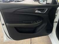 MG MG5 2022 4p Excite L4/1.5 CVT 2022 MG MG5 Venta Interiores 16