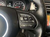 MG MG5 2022 4p Excite L4/1.5 CVT 2022 MG MG5 Venta Interiores 7