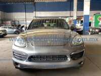 Porsche Cayenne 2011  IMG_2699