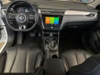 MG MG5 2023 4p Elegance L4/1.5 Aut 2023 MG MG5 Venta Interiores 4