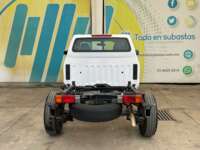 Nissan NP300 Chasis Cabina 2023 2p L4/2.5 Man A/A 2023 Nissan NP300 Chasis Cabina Venta Exteriores 6