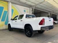 Toyota Hilux 2022 4p Doble Cabina Base L4/2.7 Man     2022 Toyota Hilux Venta Exteriores 7