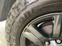 Toyota Hilux 2022 4p Doble Cabina Base L4/2.7 Man     2022 Toyota Hilux Venta Llantas 8
