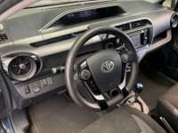 Toyota Prius 2018 5p C Híbrido L4/1.5 Aut 2018 Toyota Prius Venta Interiores 4