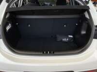 Kia Rio 2023 5p LX L4/1.6 Aut 2023 Kia Rio Venta Cajuela 1
