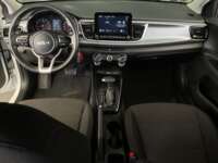 Kia Rio 2023 5p LX L4/1.6 Aut 2023 Kia Rio Venta Interiores 4