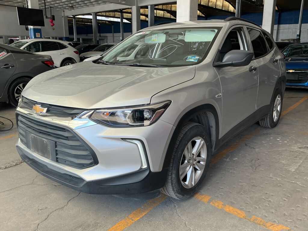Chevrolet Tracker 2022 5p LS L3/1.2/T Aut sin OnStar IMG_4492