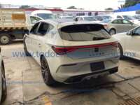 Cupra León  2024 5p L4/2.0/T/190 DSG 2024 Seat León Ingreso Exteriores 6