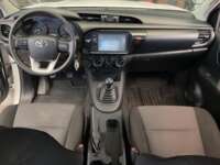Toyota Hilux 2021 2p Chasis Cabina L4/2.7 Man 2021 Toyota Hilux Venta Interiores 4