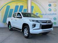 Mitsubishi L200 2022 4p GLS Doble Cabina L4/2.5/T Diesel Man 4X4 2022 Mitsubishi L200 Venta Exteriores 3