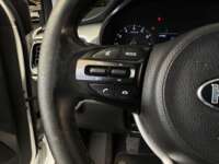 Kia Rio 2021 4p Sedán L L4/1.6 Man  2021 Kia Rio Venta Interiores 6