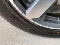 Jac SEI4 2023 5p ESEI4 Pro EV 51.9 kWh CVT 2023 Jac SEI4 Venta Llantas 11
