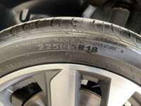 Jac SEI4 2023 5p ESEI4 Pro EV 51.9 kWh CVT 2023 Jac SEI4 Venta Llantas 5