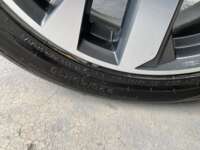 Jac SEI4 2023 5p ESEI4 Pro EV 51.9 kWh CVT 2023 Jac SEI4 Venta Llantas 8