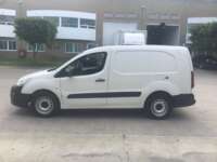 Peugeot Partner 2019 5p L4/1.6/T Diesel Man 2019 Peugeot Partner Venta Exteriores 8