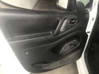 Peugeot Partner 2019 5p L4/1.6/T Diesel Man 2019 Peugeot Partner Venta Interiores 8