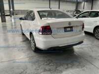 Volkswagen Vento 2021 4p Comfortline Plus L4/1.6 Tiptronic 2021 Volkswagen Vento Ingreso Exteriores 7