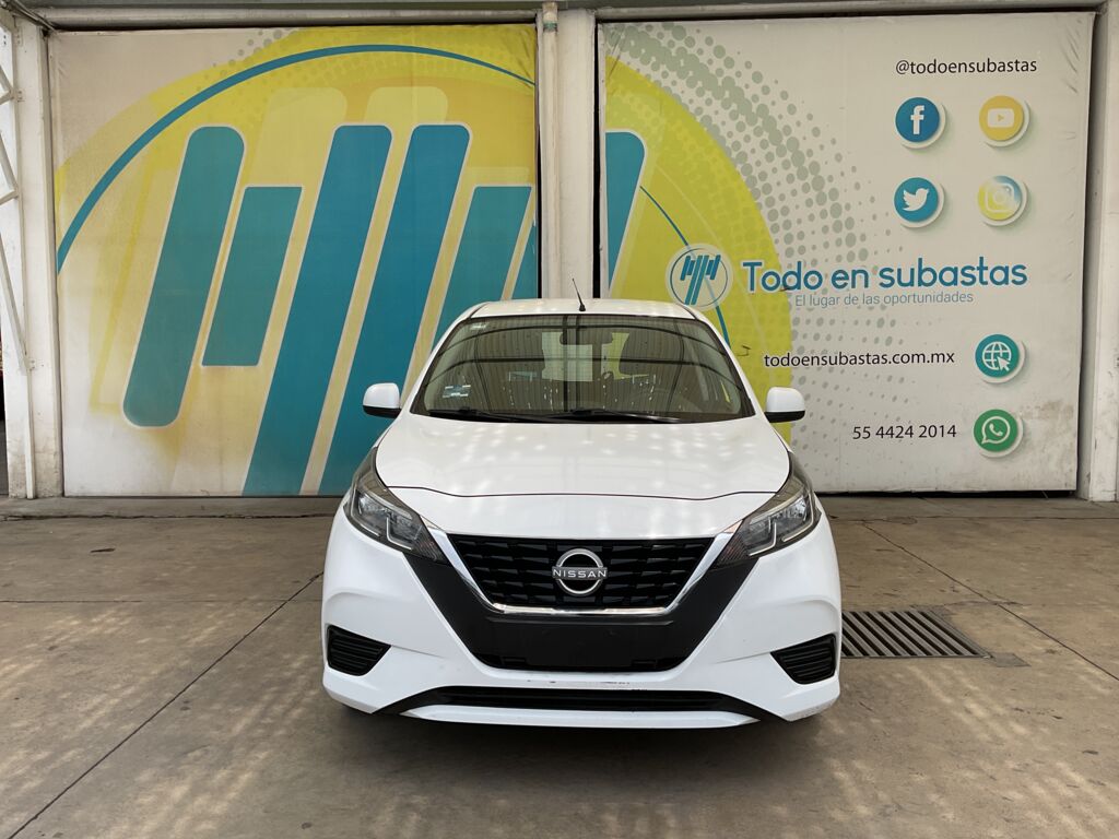 Nissan March 2022 5p Sense L4/1.6 Man 2022 Nissan March Venta Exteriores 2