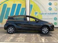 Toyota Prius 2018 5p C Híbrido L4/1.5 Aut 2018 Toyota Prius Venta Exteriores 4
