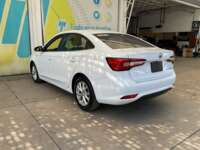 MG MG5 2022 4p Excite L4/1.5 Aut 2022 MG MG5 Venta Exteriores 7
