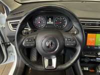 MG MG5 2022 4p Excite L4/1.5 Aut 2022 MG MG5 Venta Interiores 1