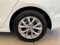 MG MG5 2022 4p Excite L4/1.5 Aut 2022 MG MG5 Venta Llantas 4