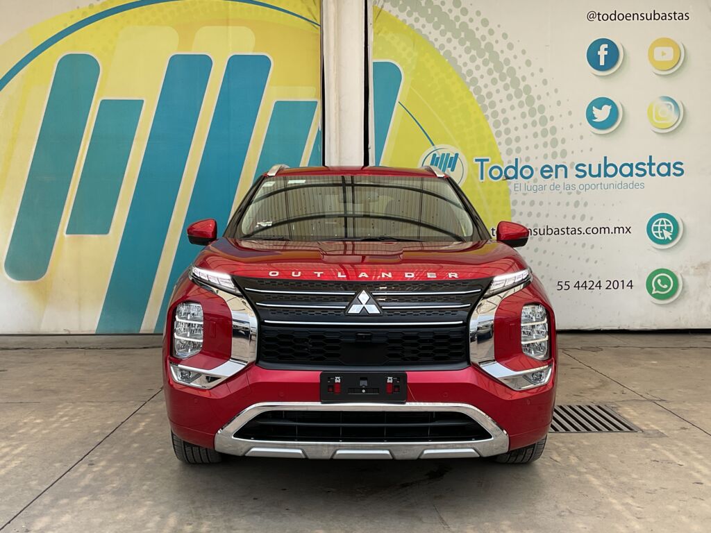 Mitsubishi Outlander 2025 SE PLUS 5P L4 2.4L PHEV AUT., 05 OCUP 2025 Mitsubishi Outlander Venta Exteriores 2