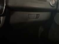 Renault Kwid 2021 5p Bitono L3/1.0 Man IMG_6080