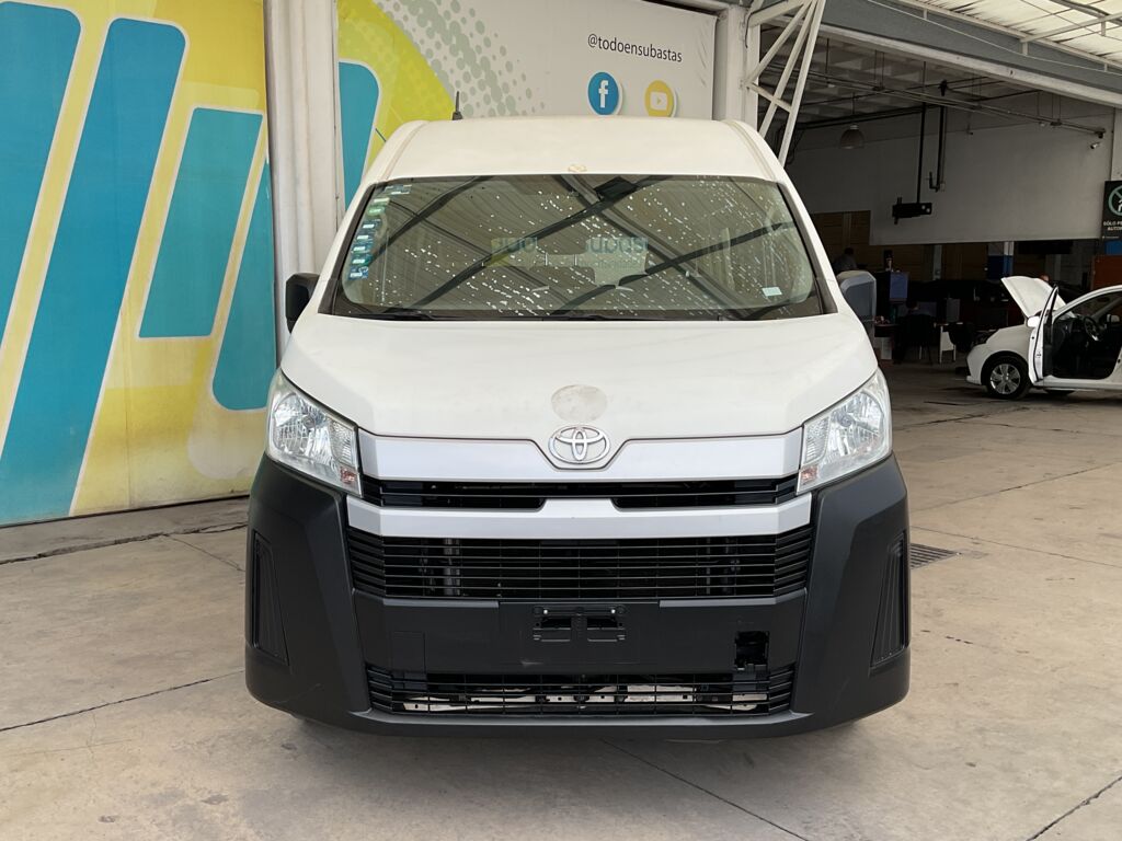 Toyota Hiace 2022 4p Superlarga Vetanas L6/3.5 Man 2022 Toyota Hiace Venta Exteriores 2