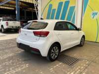 Kia Rio 2023 5p LX L4/1.6 Aut 2023 Kia Rio Venta Exteriores 5