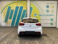Kia Rio 2023 5p LX L4/1.6 Aut 2023 Kia Rio Venta Exteriores 6