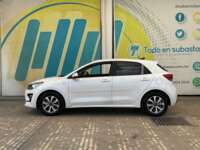 Kia Rio 2023 5p LX L4/1.6 Aut 2023 Kia Rio Venta Exteriores 8