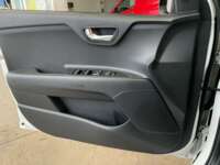 Kia Rio 2023 5p LX L4/1.6 Aut 2023 Kia Rio Venta Interiores 18
