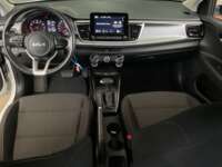 Kia Rio 2023 5p LX L4/1.6 Aut 2023 Kia Rio Venta Interiores 4